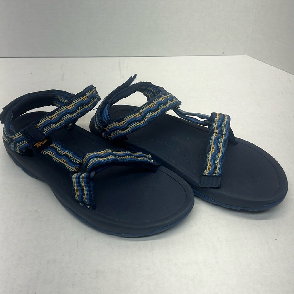Teva Sandals Blue uni size 3